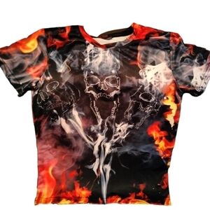 boys skull and flames short sleeve t-shirt size large silky Shiny black orange